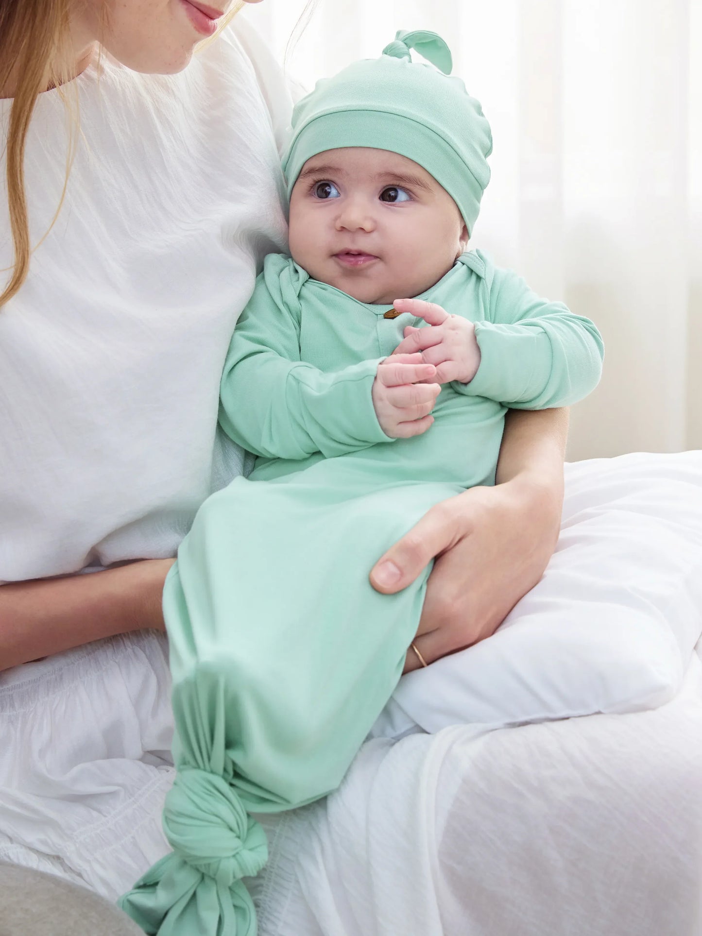 Bamboo Baby Boy/Girl Sleeping Bag Infant Gown with Hat Light Green