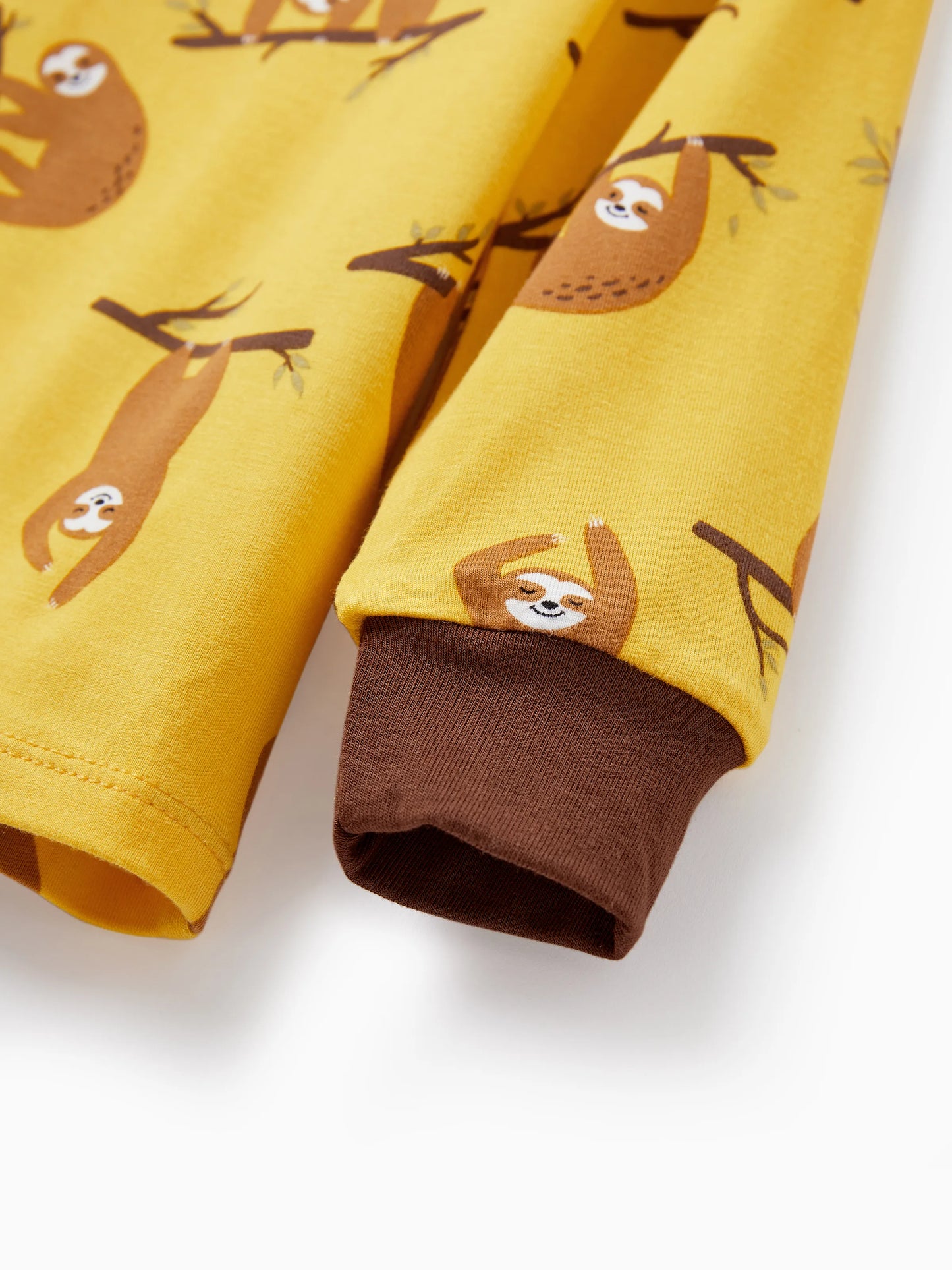 Christmas / Halloween Pajama 2-piece Bamboo Pajamas Set With Childlike Print for Baby / Toddler( Snug-Fitting) Yellow