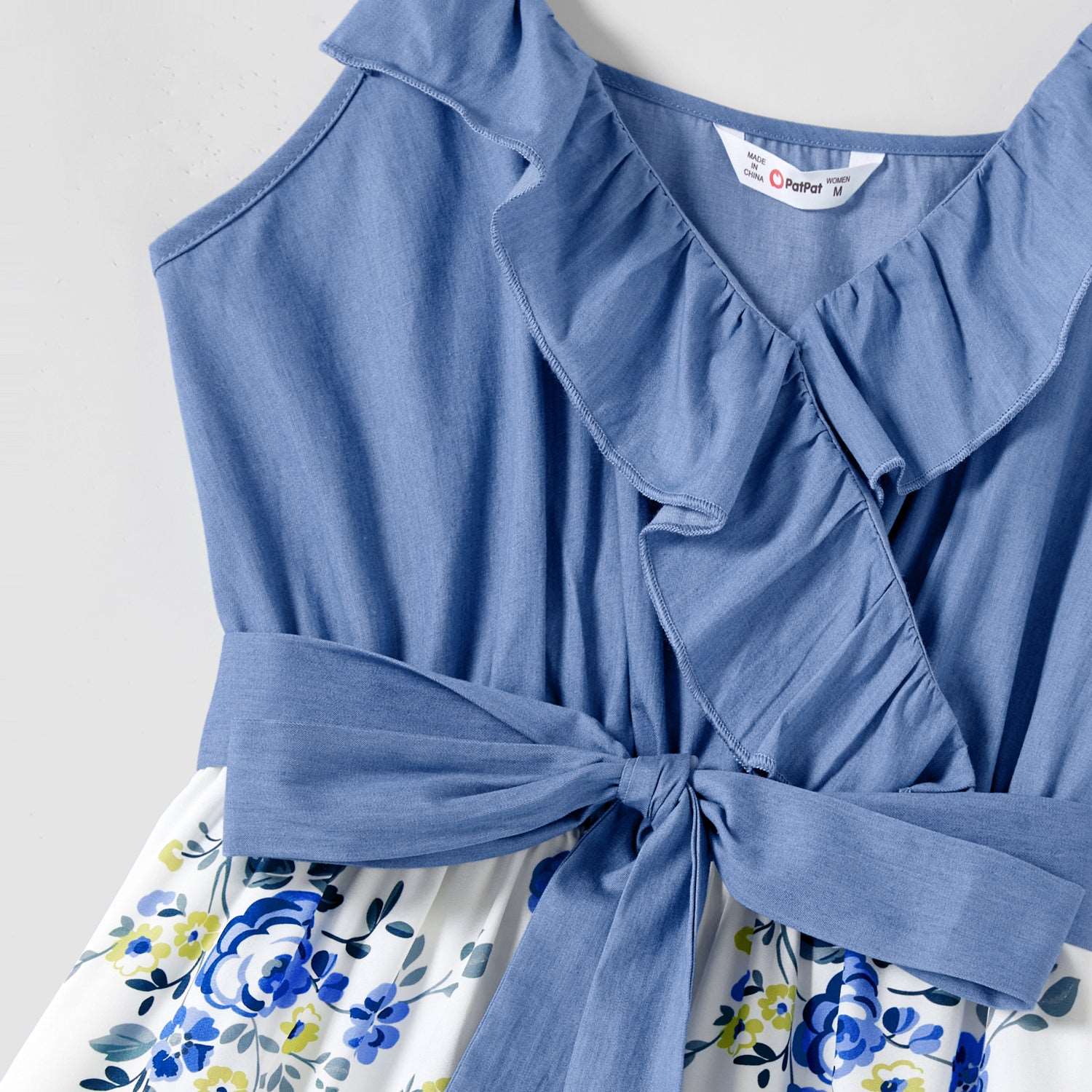 Family Matching 100% Cotton Blue Short-sleeve Shirts and Floral Print Ruffle Trim Spliced Cami Dresses Sets - 20584308