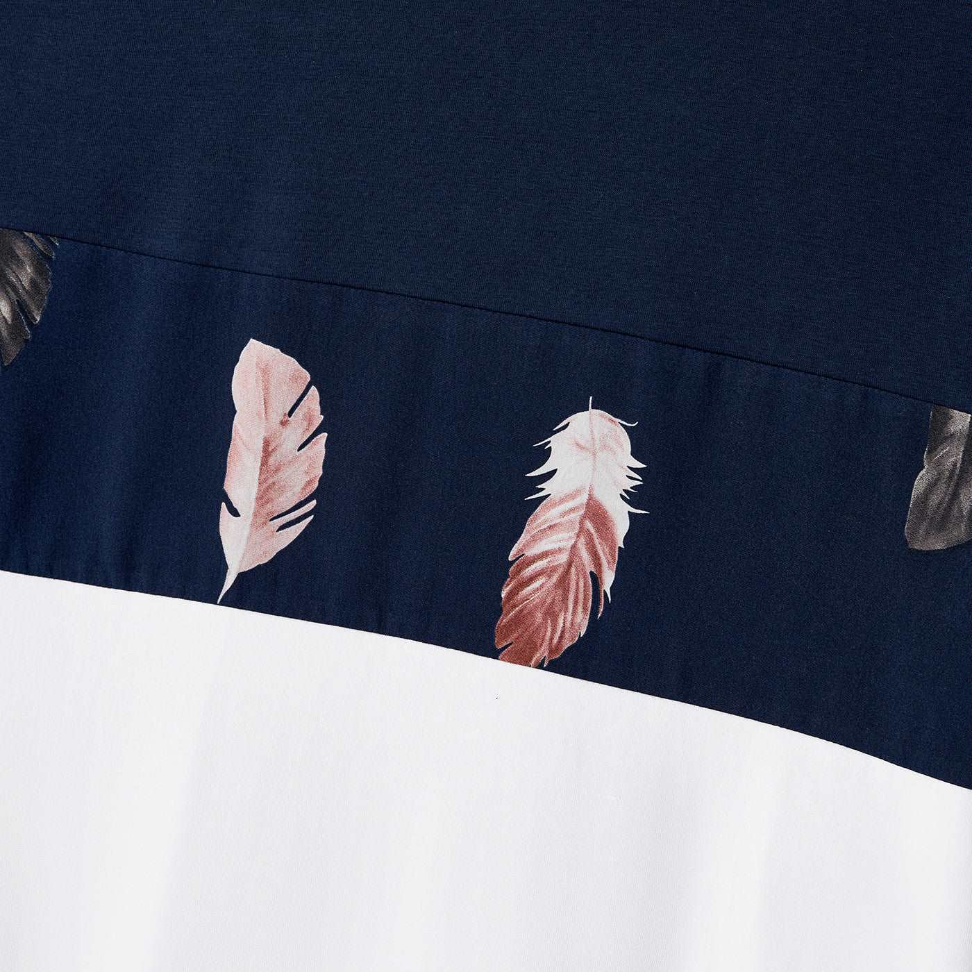 Family Matching Allover Feather Print Belted Cami Dresses and Short-sleeve Spliced Tee Sets - 20602585