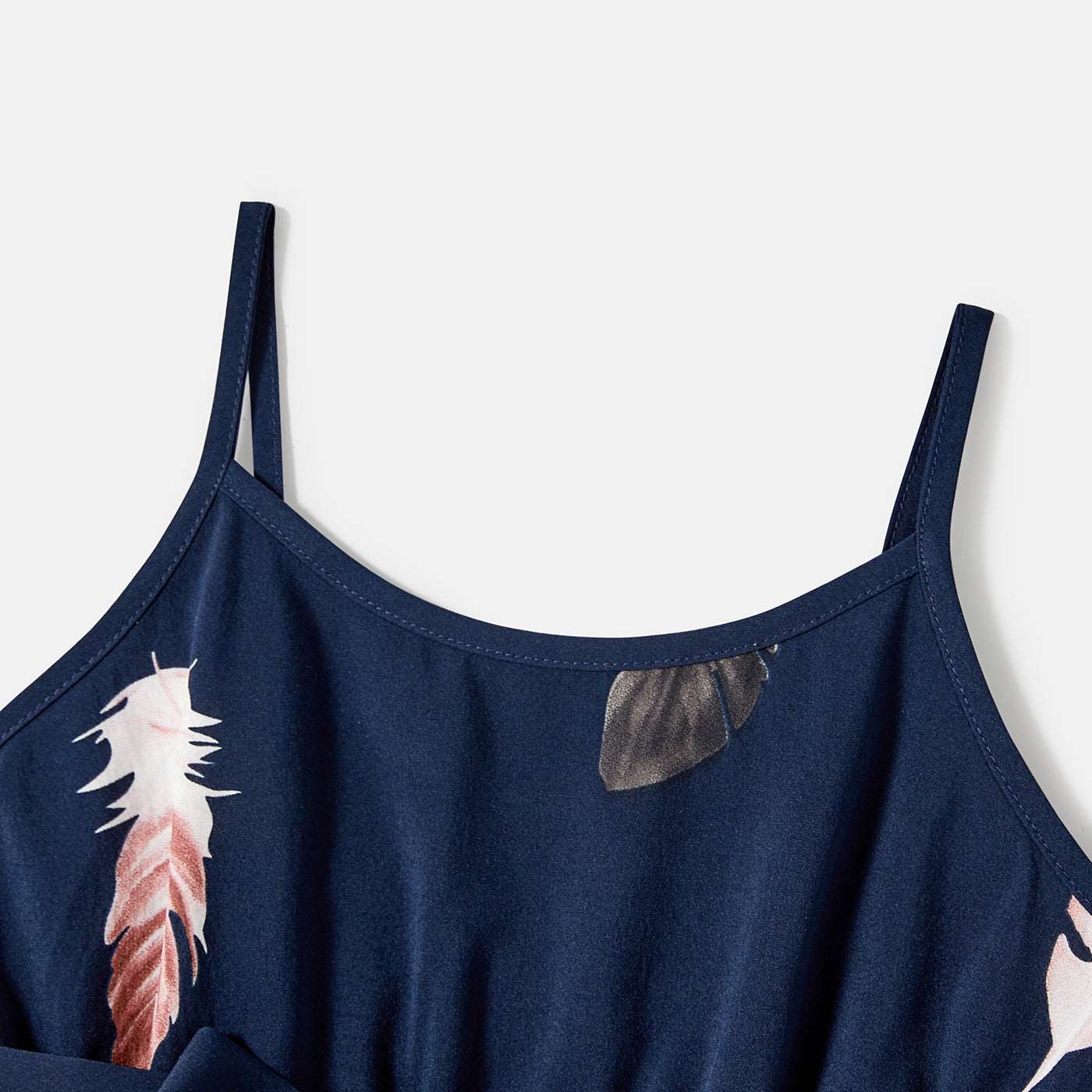 Family Matching Allover Feather Print Belted Cami Dresses and Short-sleeve Spliced Tee Sets - 20602585