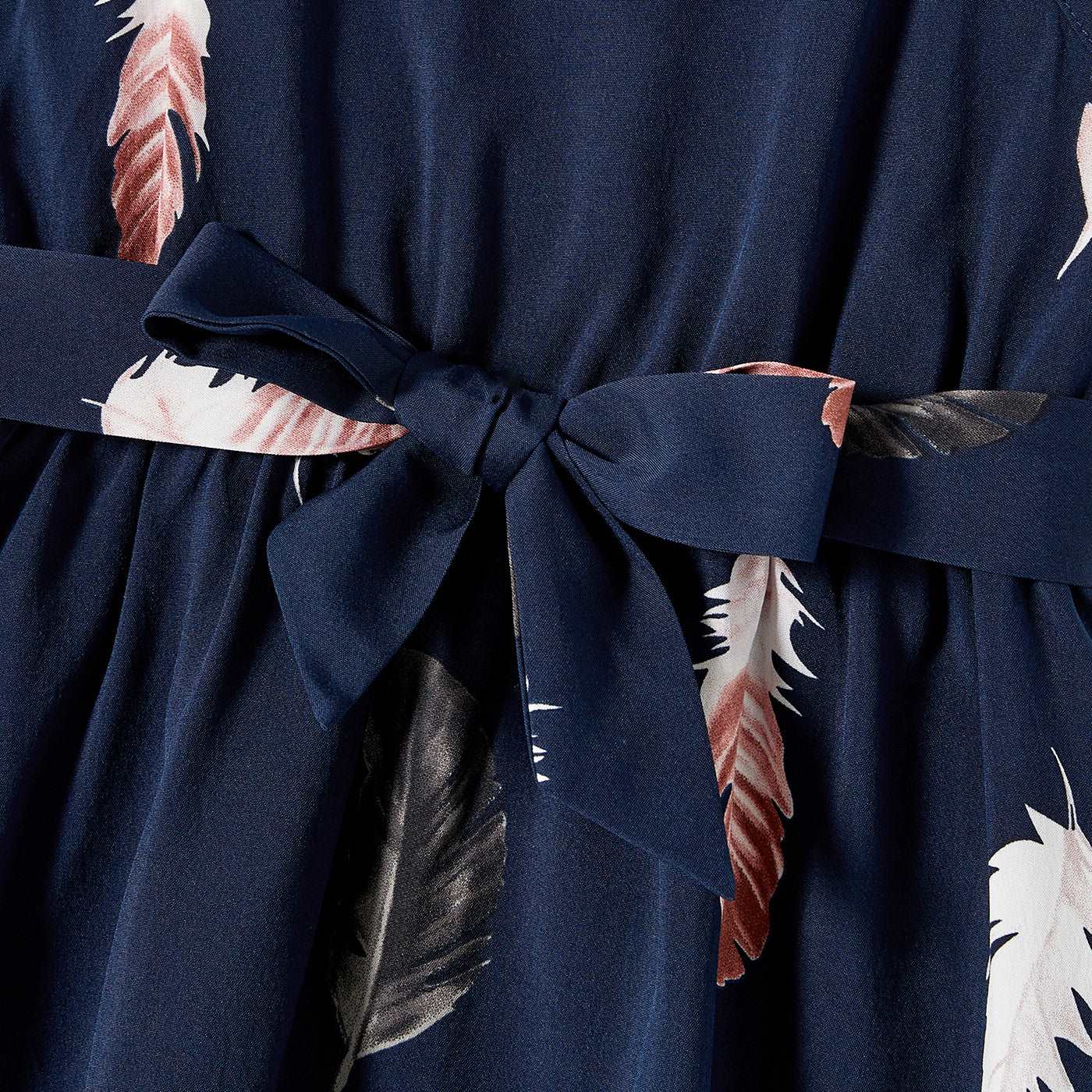 Family Matching Allover Feather Print Belted Cami Dresses and Short-sleeve Spliced Tee Sets - 20602585