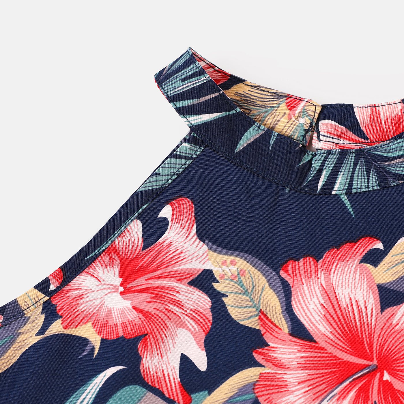 Family Matching Allover Floral Print Halterneck Dresses and Short-sleeve Shirts Sets - 20644460