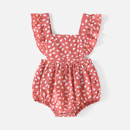 Family Matching Allover Floral Print Shirred Tiered Dresses and Short-sleeve Colorblock T-shirts Sets - 20589834