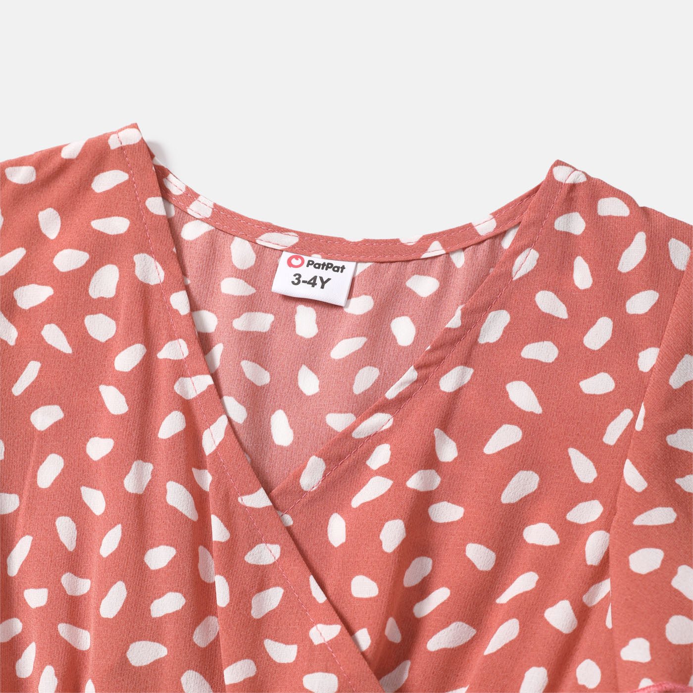 Family Matching Allover Floral Print Shirred Tiered Dresses and Short-sleeve Colorblock T-shirts Sets - 20589834