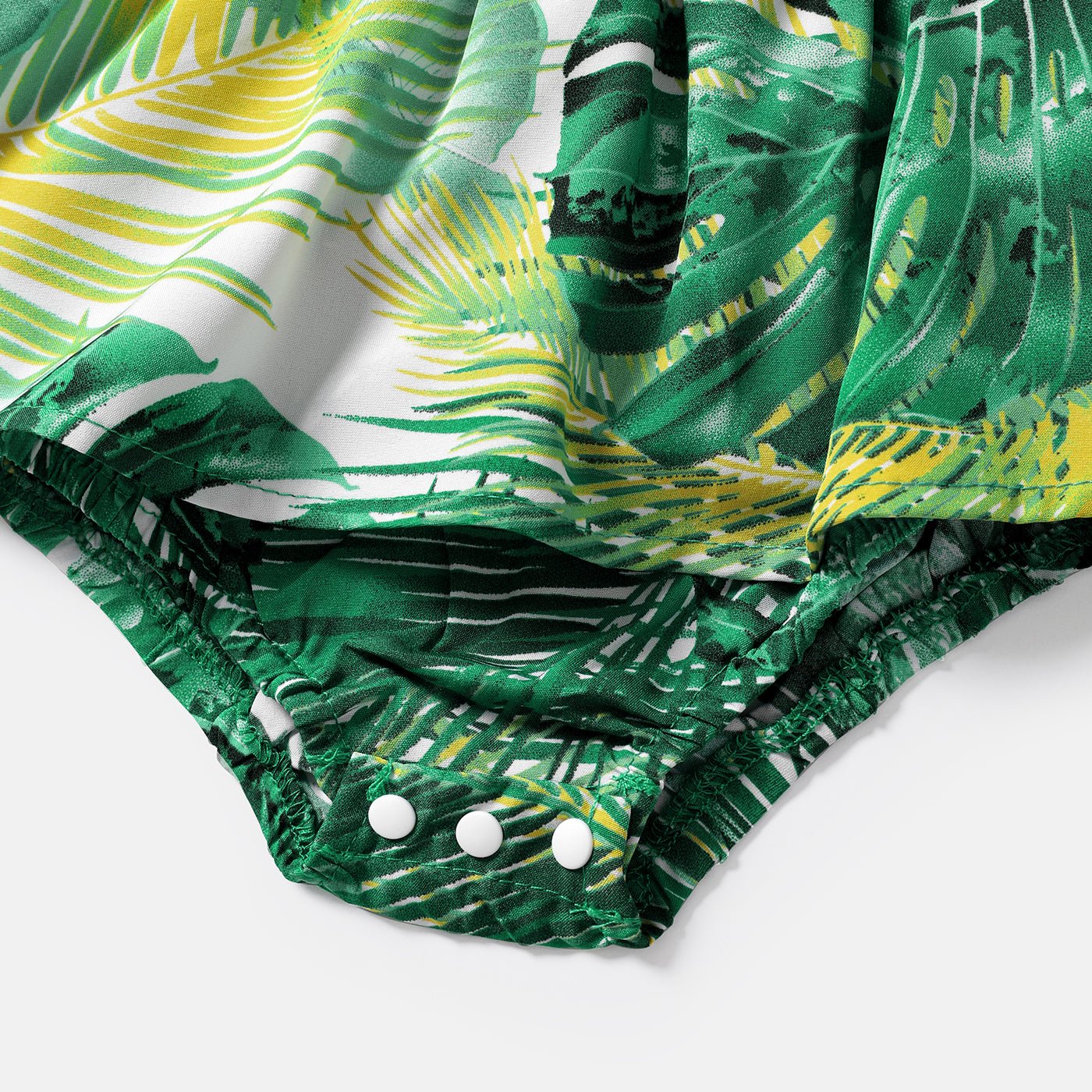 Family Matching Allover Green Plant Print Belted Cami Dresses and Short-sleeve Colorblock T-shirts Sets - 20581628