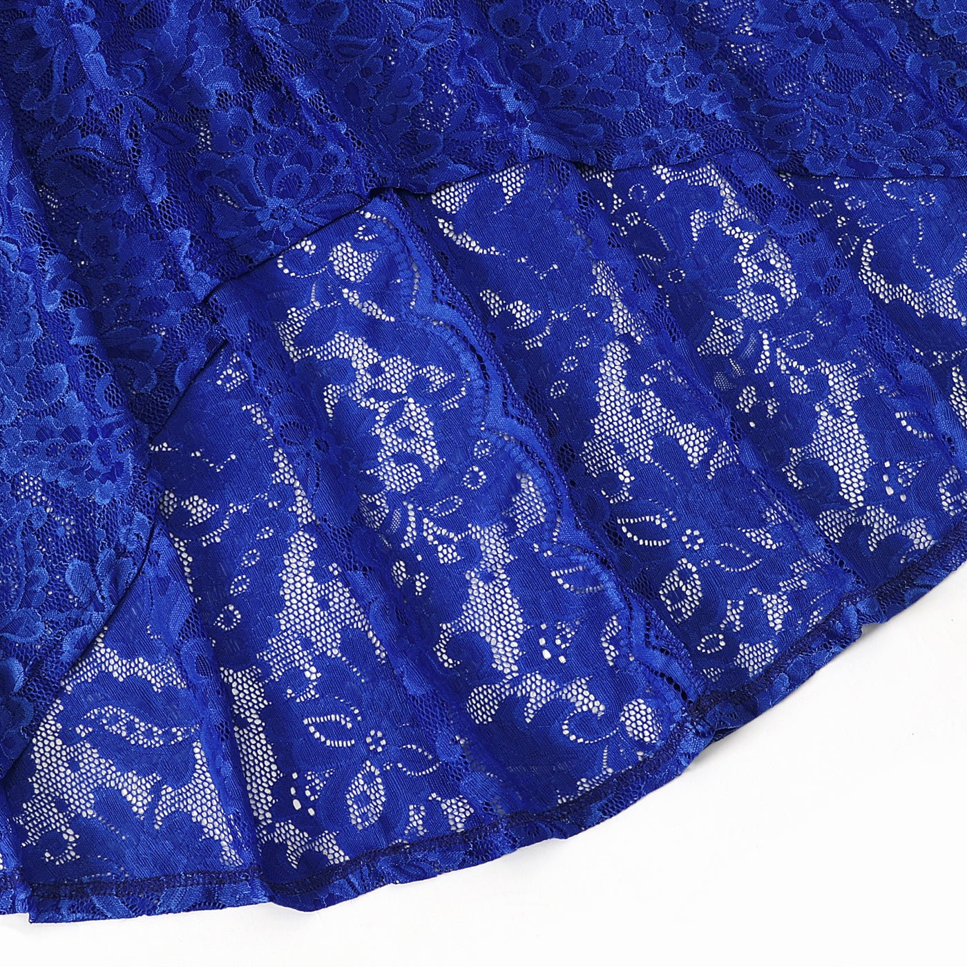 Family Matching Blue Lace Halter Sleeveless Dresses and Colorblock Short-sleeve Polo Shirts Sets - 20430252