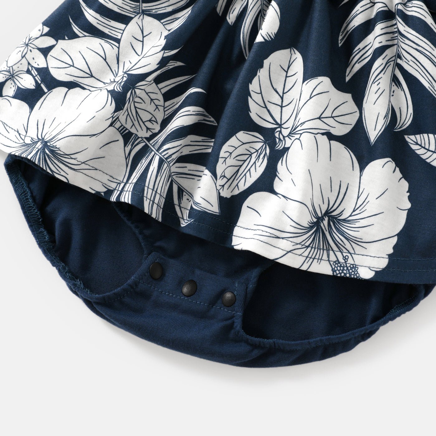 Family Matching Cotton Short-sleeve Colorblock T-shirts and Floral Print Naia? Spliced Cami Dresses Sets - 20560619