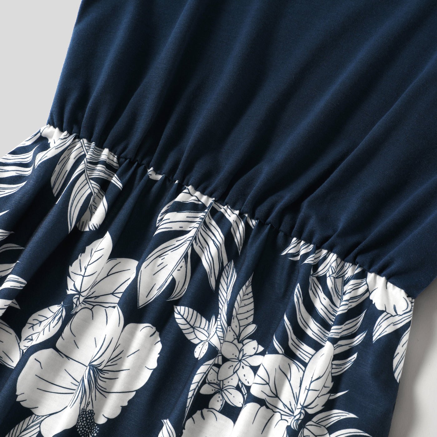 Family Matching Cotton Short-sleeve Colorblock T-shirts and Floral Print Naia? Spliced Cami Dresses Sets - 20560619