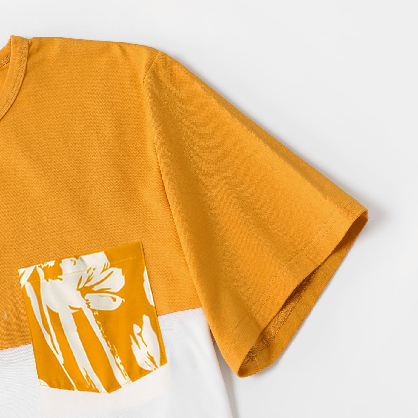 Family Matching Cotton Short-sleeve Colorblock T-shirts and Floral Print Off Shoulder Belted Dresses Sets - 20566942