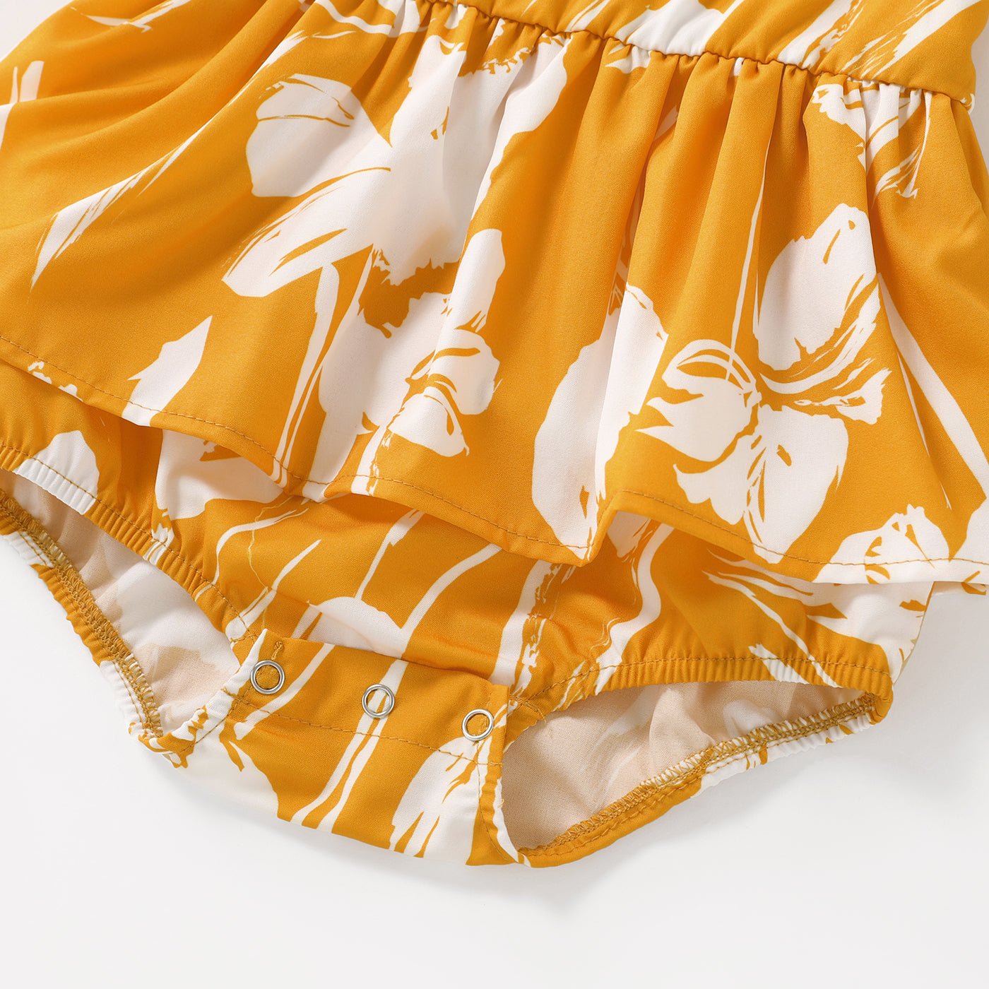 Family Matching Cotton Short-sleeve Colorblock T-shirts and Floral Print Off Shoulder Belted Dresses Sets - 20566942