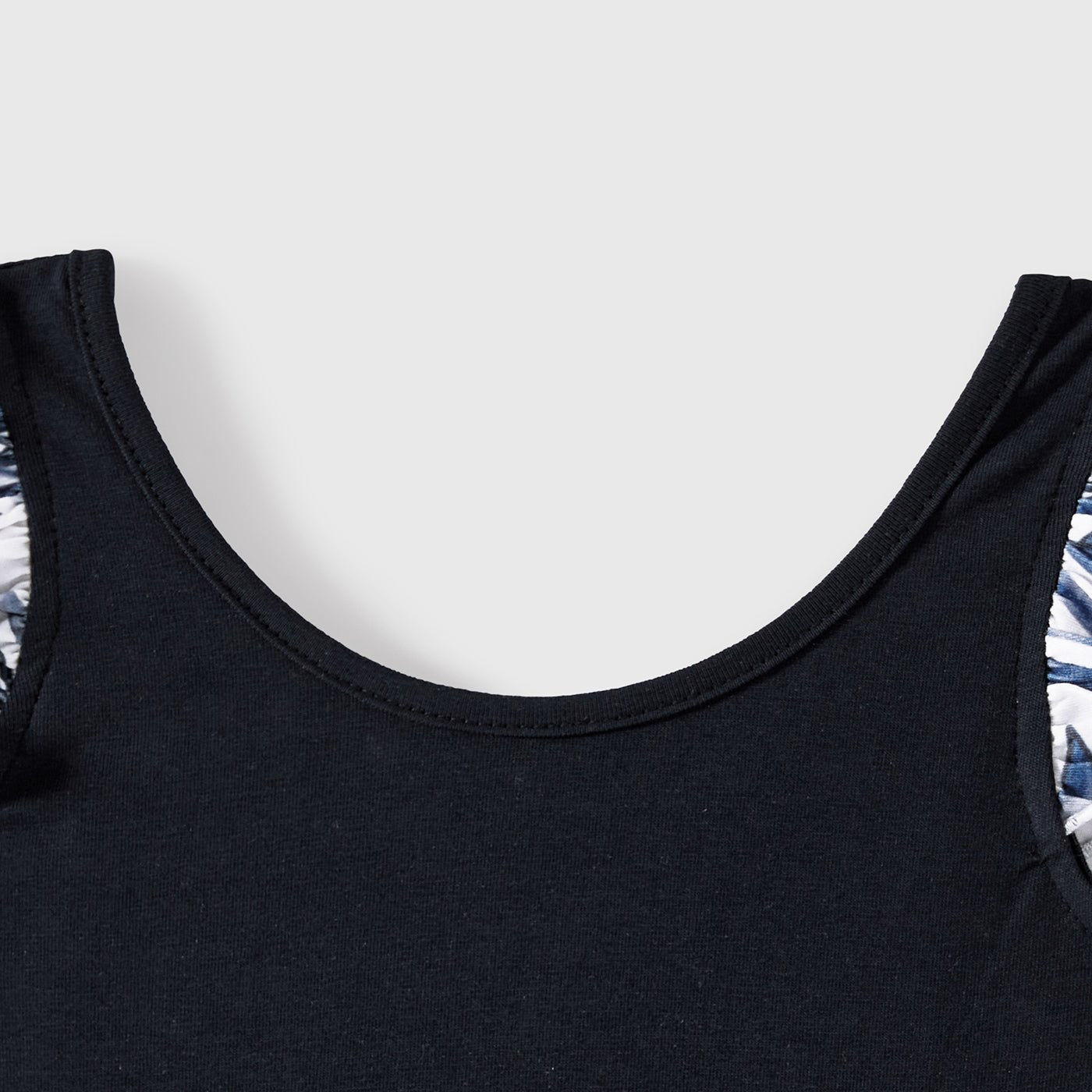 Family Matching Cotton Short-sleeve T-shirt and Plant Print Naia? Spliced Ruffle Trim Cami Dresses Sets - 20560651