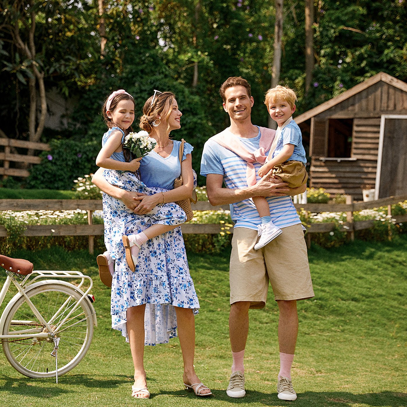 Family Matching Outfits Floral Printed Flutter Sleeve Belt Waist with Bowknot Dress and T-shirts - 20340763