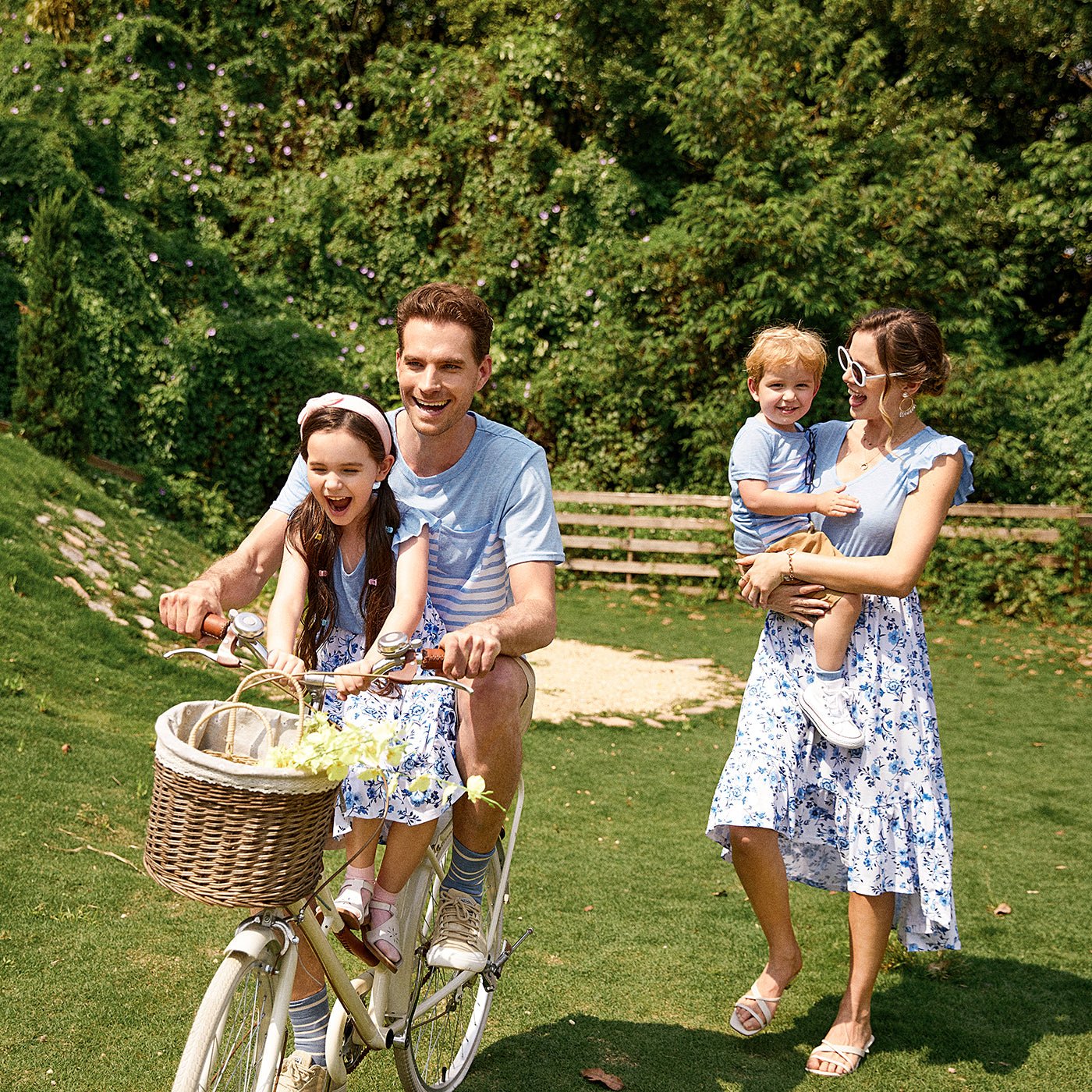 Family Matching Outfits Floral Printed Flutter Sleeve Belt Waist with Bowknot Dress and T-shirts - 20340763
