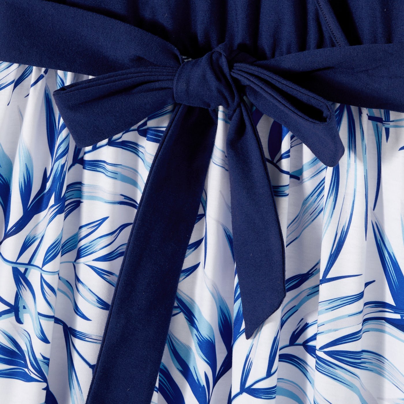 Family Matching Outfits Floral Printed Flutter Sleeve Belt Waist with Bowknot Dress and T-shirts - 20340763