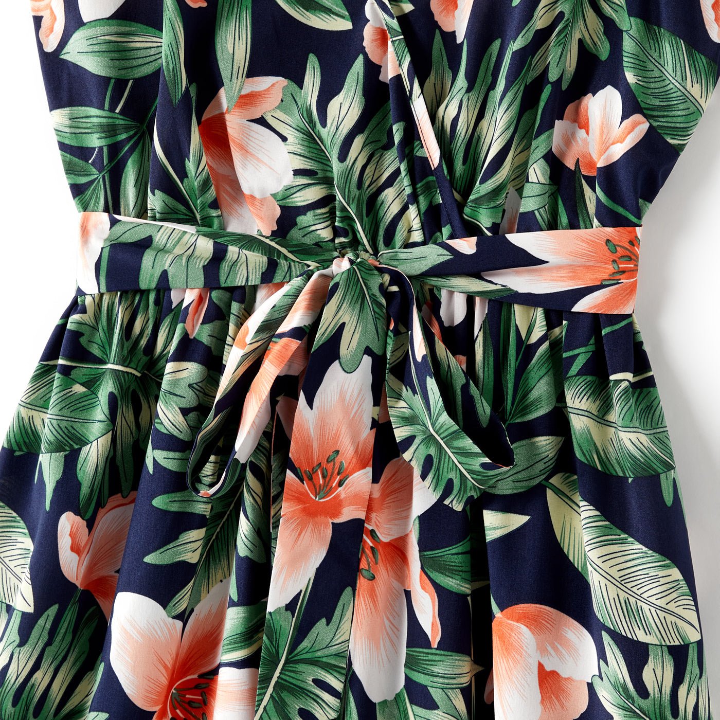 Family Matching Outfits Floral Printed V-neck Cami Dress and T-shirts with Pocket - 20610125
