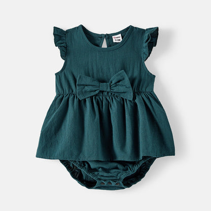 Family Matching Solid Knot Front Cami Dresses and Colorblock Short-sleeve Tee Sets - 20595448