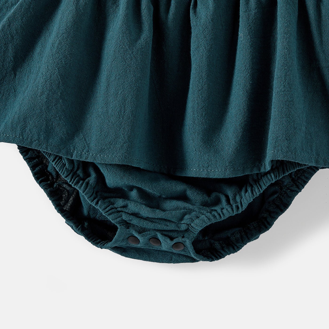 Family Matching Solid Knot Front Cami Dresses and Colorblock Short-sleeve Tee Sets - 20595448